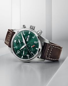 Iwc Watches Pilot, Iwc Schaffhausen, Analog Watches, Iwc Pilot, Iwc Watches, Sporty Design, Dream Watches, Wrist Game, The Pilot