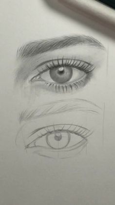 a pencil drawing of an eye