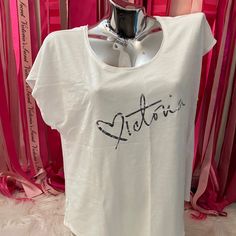 Victoria’s Secret White Short Sleeve Victoria Tee Shirt Size Medium New Never Worn Without Tags White Short, Shirt Color, Victoria’s Secret, White Shorts, Tee Shirt, Colorful Shirts, Victoria's Secret, Color White, Tee Shirts