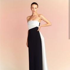 Questions? Leave A Comment Below! Solace London, Floor Length Gown, London Dresses, Bridal Wear, Leave A Comment, Floor Length, Colorful Dresses, Size 4, Maxi Dress