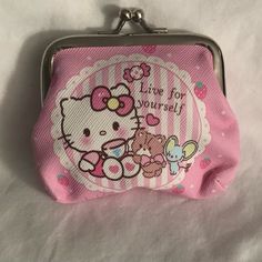 Hello Kitty Coin Purse Live For Yourself Graphics With Kiss Lock Closures. Size Small 4”W X 3-1/2” H. Color Pink Kiss Lock Purse, Hello Kitty Purse, Cat Coin Purse, Hello Kitty Themes, Hello Kitty Bag, Hello Kitty Characters, Hello Kitty Pink, Gift Card Exchange, Yellow Heart