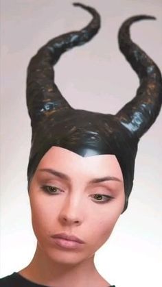 Maleficent Diy Horns, How To Make Maleficent Horns, Simple Maleficent Costume, Malificent Head Piece, Maleficent Halloween Makeup, Maleficent Costume Makeup, Maleficent Makeup Halloween, Maleficent Diy Costume