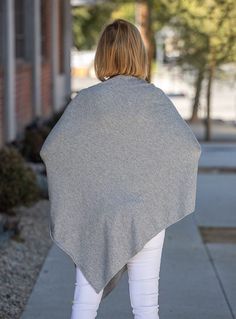 This On Trendy Heather Gray Pull On Poncho is a must have Knitted in a soft heather gray color yarn Yarn content: 100% Acrylic Color: Heather gray Pull on body Can be worn a few different ways for a stylish modern clean look Cozy Gray Poncho For Fall, Gray Knit Poncho For Fall, One-size Gray Poncho For Layering, Casual Gray Knit Poncho, Scarf Sale, Just Style, Scarf Poncho, Poncho Sweater, Cardigan Vest