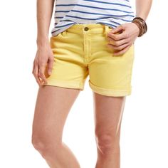 Vineyard Vines, Size 10, Yellow, Nwt Spring Cotton Jean Shorts With Rolled Hem, Casual Cotton Jean Shorts With Rolled Hem, Trendy Cotton Jean Shorts With Rolled Hem, Trendy Cotton Shorts With Rolled Hem, Summer Cotton Jean Shorts With Rolled Hem, Cotton Jean Shorts With Rolled Hem For Summer, Casual Jean Shorts With Rolled Hem For Spring, Mid-rise Cotton Jean Shorts With Rolled Hem, Casual Yellow Cutoff Jean Shorts