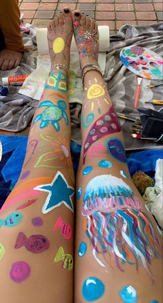 not mine #summer #ocean #ideas #paint #cute Summer Game, Leg Art, Leg Painting, Fun Sleepover Ideas, Sleepover Things To Do, Summer Scrapbook, Creative Stuff