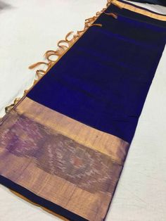 Uppada sekho Ikkat border sarees Price:3750 Order what's app 7995736811 Blue Sarees, Royal Blue Saree, Diy Statement Necklace, Wedding Outfit For Boys, Sarees Pattu, Uppada Sarees, Uppada Pattu Sarees, Blue Silk Saree