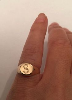 Pinky Rings For Women, Engraved Rings Personalized, Signet Ring Women, Diy Valentinstag, Engraved Signet Ring, Signet Rings Women, Engraved Ring