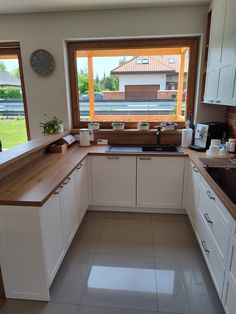 the kitchen is clean and ready for us to use in the day or night time