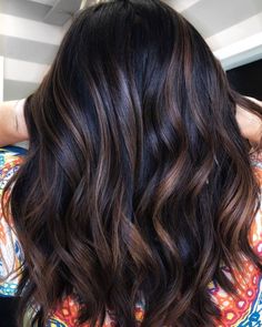 Chocolate Highlights for Brunettes Rich Brown Hair Color, Lob Haircut Layered, Chocolate Brown Hair Color Ideas, Chocolate Highlights, Chocolate Blonde, Rich Brown Hair, Dark Chocolate Hair, Dark Chocolate Brown Hair, Partial Highlights