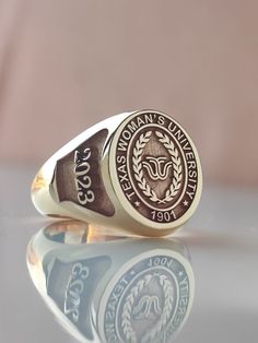 Class Rings High School Reeds Jewelers, Baylor University Class Ring, College Ring, University Rings, Washington University In St Louis, School Rings, College Rings, Family Ring, Graduation Rings