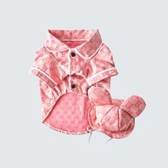 Your little diva will fall in love with this baby pink Gucci-inspired robe which comes with the most adorable matching Minnie Mouse ears hat!   	Branded – Gucci monogram inspired  	Soft denim – comfortable and breathable  	Matching hat – Minnie Mouse ears design Designer Dog Harness, Luxury Outfit, Gucci Inspired, Pink Luxury, Denim Dog, Dog Clothing, Pet Style