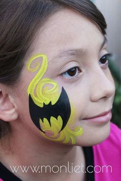 Easy Face Painting Ideas for Cheeks Inspirational Batman Cheek Monliet Face Paint Cheek Art Face Paint Cheek Art, Easy Face Painting Ideas, Batman Face Paint, Easy Face Painting, Batman Face, Face Painting Ideas