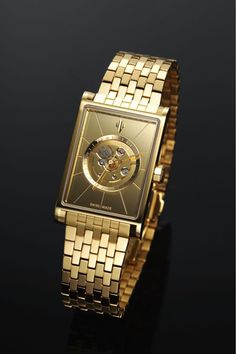 Side view of VIEREN Gold Mirror rectangular watch Rectangular Watch, Swiss Automatic Watches, Vintage Speakers, Swiss Luxury, Disco Era, Tape Deck, Swiss Made Watches, Studio 54, Luxury Timepieces