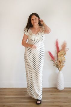 Unleash your daring side in the Trista Polka Dot Maxi. The timeless design features subtle white and black polka dots, an empire waist for a flattering fit, and cream mesh detailing on the bust. The open back with button detailing adds a touch of intrigue, while the zipper in the back allows for easy wear. Take a risk and stand out with this bold and stylish maxi. Skort Dress, Black Dresses Casual, Black Polka Dot, Mini Dress Party, Easy Wear, Empire Waist, Summer 2024, Dress Accessories, Open Back