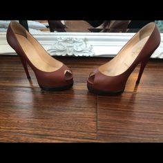 Super Cute Platform Heels. Color Is A Wine Brown Color. Comes With Dust Bags But No Box. Heal Height 5.5 Inches. Red Louboutin, Brown Heels, Louboutin Shoes, Red Brown, Christian Louboutin Shoes, Platform Heels, Mocha, Brown Color, Shoes Women Heels