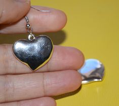 A pair of heart pierced earrings made my thick silver plated Zamak. Weight: less than 20g Package: gift box Heart Piercing, Earrings Resin, Earrings Heart, Pierced Earrings, Pendant Earrings, Earings Piercings, Heart Pendant, Favorite Jewelry, Jewelry Earrings Dangle