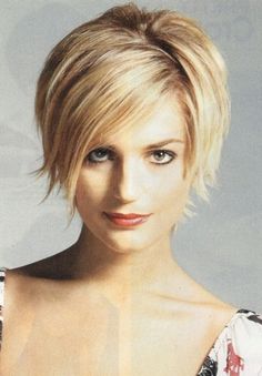 Cute Short Hairstyles by liz Haircuts 2014, Round Face Haircuts, Haircuts For Fine Hair, Hairstyles For Round Faces, Short Hair Cuts For Women, Short Bob, Short Hairstyles For Women