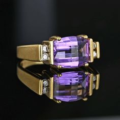 Fancy Diamond Barrel Cut Amethyst Ring Band in Gold Luxury Elegant Yellow Gold Amethyst Ring, Luxury Vintage Amethyst Ring With Accent Stones, Luxury Multi-stone Gold Amethyst Ring, Luxury Octagon Amethyst Ring For Anniversary, Luxury Oval Amethyst Ring, Art Deco Style, Luxury Multicolor Amethyst Gemstone Ring, Luxury Oval Amethyst Ring In Art Deco Style, Amethyst Ring Vintage, February Birthstone Ring