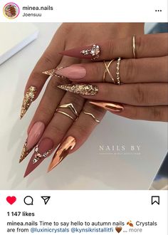 Nude Bling Nails, Fall Stiletto Nails, Gold Stiletto Nails, Cardi B Nails, Champagne Nails, Golden Nails, Nails Gold