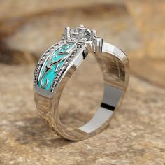 Discover Serene Western's Azure Wings ring, inspired by Western butterflies, in platinum with turquoise and zirconia. A statement ring that makes a statement and is stylish.