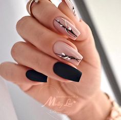 Maroon Gel Nails Ideas, Pretty Matte Nails, Edgy Elegant Nails, Wedding Guest Nails Black, Black Wedding Nail Designs, Edgy Wedding Nails, Line S, Chic Nails Elegant, Black Elegant Nails