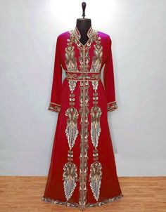 ❤Inshallah❤️ Trendy Wedding moroccan Style caftan Maroon 👗 Shop latest Kaftan which are made up from best quality fabrics with latest styles from our large collections at https://bit.ly/3eafqPe Shop Now : https://bit.ly/3HZ6I3c Buy online @ $113.5 #kaftandressonlineindia #kaftandressesfromdubai #kaftaneveninggown #kaftanimages #kaftanindiaonline #kaftanonlineindia #kaftanstorenearme #kaftanstyledresses #kaftanstyles #kaftansuit #moderncaftandress #pakistanikaftans #stylishkaftan Luxury Red Kaftan With Mirror Work, Luxury Red Maxi-length Kaftan, Luxury Red Kaftan With Dabka Work, Luxury Traditional Red Kaftan, Luxury Red Kaftan For Festive Occasions, Wedding Gown Beach, Arabic Abaya, Farasha Abaya, Kaftan Style Dresses