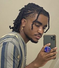 Black Male Loc Styles, Butterfly Locs On Men, Twist Ideas For Men, Black Hairstyles Men Long, Black Male Hairstyles Long, Half Up Half Down Locs Men, Jumbo Braids Men, Black Hairstyles Guys, Unique Black Hairstyles Men