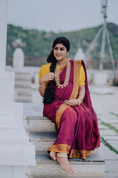 Indian Traditional Maternity Shoot in Six yards of Elegance [ South Indian Style] - Little Vows | Fine Art Maternity & New Born Photography Based in Hyderabad, India. South Indian Maternity Photoshoot, Maternity Photography Saree Poses, Traditional Pregnancy Photoshoot, Baby Shower Photography Poses