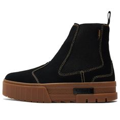 Puma Mayze Chelsea Suede Wns Sneakers/Shoes Short Boot, Black Gums, Brown Sneakers, Chelsea Boot, College Outfits, Short Boots, Sneakers Shoes, Black Ankle Boots, Sleek Design