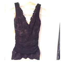 Never Worn Sexy Black Lace Top. Fully Lined With Light Rouching Make This More Than Just A Cami! It Stands Alone Or Looks Great Under Blazer. Corset Shirt, Black Lace Top, Fashion Top Outfits, Lace Sleeveless Top, Black Lace Blouse, Black Lace Tops, Tops Black, Fashion Top, Black Laces