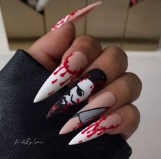 Current Nail Trends 2023, October Nails Halloween, Spooky Season Nails, Current Nail Trends, Halloween Nails Spooky, Spooky Halloween Nails, Nails Spooky, Scary Nails