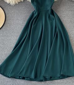 Cute A line short dress fashion dress Material: blended Color: green, black, red Size(cm): S, M S length 112 bust 90 waist 72 M length 113 bust 94 waist 76 A Line Short Dress, Short Dress Styles, A Line Shorts, Dress Material, Dress Fashion, Dress Materials, Short Dress, M S, Black Red