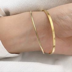 Simple Gold Bangle, Gold Minimalist Jewelry, The Bangles, Bracelets Design, Bracelet Minimalist