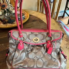 Classic Coach Bag With Pink Handles And Accents. 5 Pockets Very Spacious. $200 Obo Pink Handles, Bags Coach, Coach Bag, Cute Bags, Coach Bags, Shoulder Bags, Handles, Bag Lady, Shoulder Bag