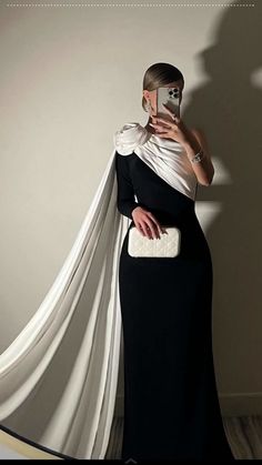 Black And White Evening Dresses, Evening Dresses One Shoulder, White Evening Dresses, Modest Dresses Fashion, White Evening Dress, For Ramadan, Fancy Dresses Long