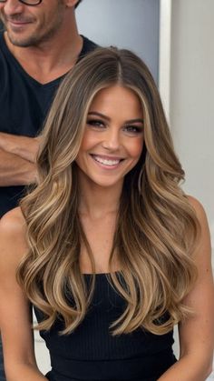 Balayage Hair Brown To Caramel, Best Brunette To Blonde Hair, Balayage Hair Inspo Blonde, Hair Styles With Money Piece, Stunning Hair Color Ideas, Bronde Balayage Caramel, Balayage Hairstyles Ideas, Foilyage Hair Brunettes Blondes, Hair Color Ideas For Brown Hair Balayage