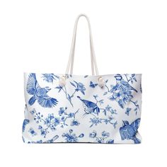 Chinoserie Toile Tote Bag blue Toile Purse weekend Travel - Etsy Blue And White Toile, Large Beach Bags, Colored Rope, Blue Toile, Weekend Travel, Overnight Bags, Soft Bristle Brush, Rope Handles, Overnight Bag