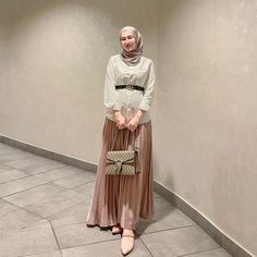 Long Skirt Hijab, Skirt Outfits Hijab, Green Skirt Outfits, Muslimah Style, Belitung, Outfits Hijab, Casual Hijab Outfit