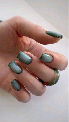 Short Classy Nails Acrylic Round, Short Nails Aesthetic Grunge, Nail Art Classy Elegant, Classy Short Nails, Gel Nails Shape, Lexi Nails, Trends Nails, Grunge Nails