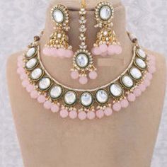 Gold Rodium Polish Pink and Majenta color Necklace in Metal Alloy studded with Kundan, Pearl Traditional Pink Necklaces At Cheap Prices, Luxury Pink Kundan Necklace For Parties, Luxury Pink Kundan Necklaces, Maroon Necklace, Violet Necklace, Reception Lehenga, Engagement Reception, Color Necklace, Metal Necklace