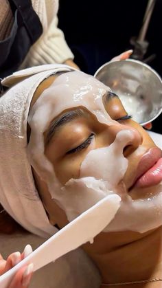 Esthetician School, Vision Bored, Beauty Entrepreneur, Esthetician Room, Facial Aesthetics, Beauty Therapy, Pretty Skin Care