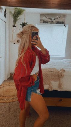 Western Fashion Dresses Outfit, Western Casual Outfits For Women Summer, Spring Western Outfits Casual, Western Outfits For Summer, Spring Cowgirl Outfits, Soft Western Outfits, Hippie Cowgirl Outfits, Western Style Outfits Summer, Country Outfits Casual