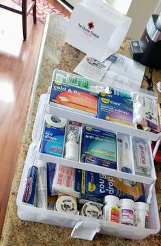 College Dorm First Aid Kit, College Emergency Kit, First Aid Organization, Tornado Room, College Dorm List, Dorm Items, College Survival Kit, College Dorm Checklist, College Parents