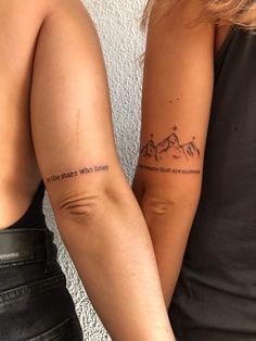 Matching tattoo inspired by a court of thorns and roses. Acotar Sister Tattoo, Matching Back Of Arm Tattoos, Acotar Couple Tattoos, Finley And Nyfain Fanart, Acotar Best Friend Tattoos, Sara J Mass Tattoo, Book Best Friend Tattoos, Cute Arm Sleeve Tattoos For Women, Book Bestie Tattoos