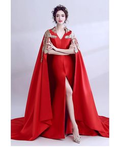 Buy Exaggerated Red Satin Formal Cheongsam Dress In Chinese Style at wholesale price online. Free shipping and pro custom service since 2009. Modern Chinese Wedding Dress, Red Chinese Dress, Maxi Wedding Dress, Cheongsam Wedding, Luxury Embroidery, Red Luxury, Green Wedding Dresses, Chinese Wedding Dress, Chinese Style Dress