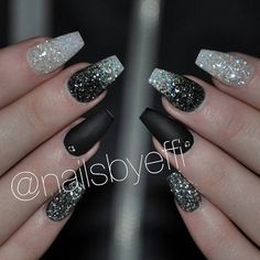 Nails Black Glitter Silver, New Year’s Eve Nails 2022, New Years Nail Designs, Black Acrylic Nails, New Year's Nails