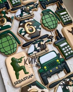 Army Themed Cookies, Army Birthday Party Decorations, Call Of Duty Cookies Decorated, Call Of Duty Birthday Theme, Call Of Duty Cookies, Kids Army Birthday Party, Army Man Birthday Party, Call Of Duty Theme Party, Military Birthday Cake