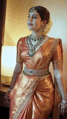 Gold Kanjeevaram Saree, South Indian Bridal Jewellery, Latest Bridal Blouse Designs, Indian Bridal Jewelry, Bridal Sarees South Indian, Indian Bridal Jewellery, Indian Bride Outfits, Fashionable Saree Blouse Designs, Fancy Sarees Party Wear