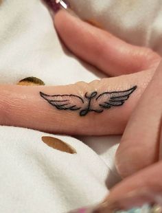 #tattoos #tattooshop #tattoosleeve #tattoosofinstagram #tattoostudio #tattoosnob #tattoosketch #tattoostyle #tattooslove #tattoosrock #tattoostagram #tattoosocial #tattoosociety #tattoosday #tattoosp #tattooselection Mini Tattoos For Lost Loved Ones, Tats For Lost Ones, Tattoos For Widowed Women, Passed Sister Tattoos, Passed Ones Tattoos, Small Tattoos On Collar Bone, Memorial Hand Tattoos, Lost Family Member Tattoo, Tattoo Ideas For Someone Who Passed