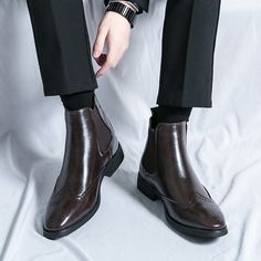 Luxury Brand Party Prom Dress Ankle Botas Men Pointed Chelsea Boots Business Leather Shoes Black Pointed Chelsea Boots, Brand Party, Basic Boots, Mens Shoes Casual Sneakers, Boot Types, Black Leather Shoes, Safety Shoes, Prom Party Dresses, Shoes Black